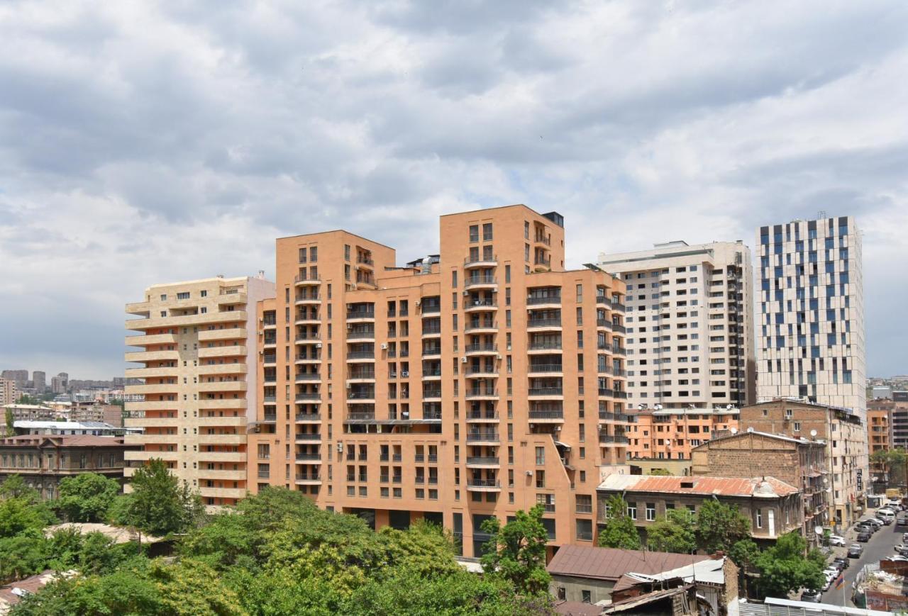 Yerevan4You Terrace Kültér fotó