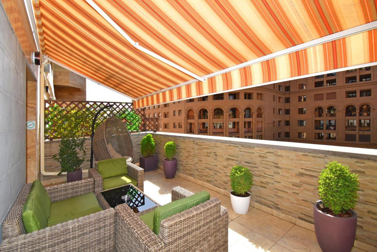 Yerevan4You Terrace Kültér fotó