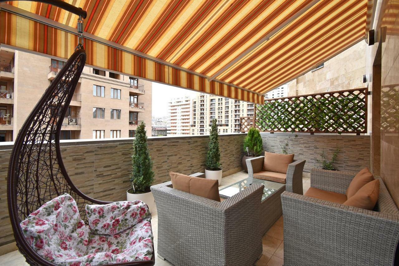 Yerevan4You Terrace Kültér fotó